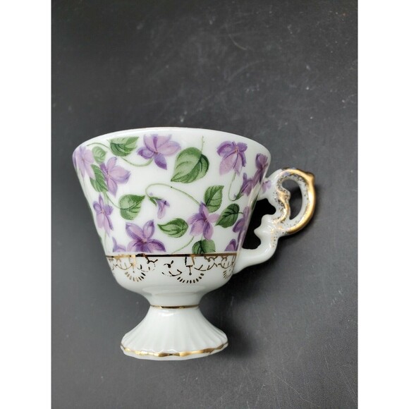 Chintz Violet Teacup Coffee Cup Gold Trimmed Vintage - Picture 1 of 12